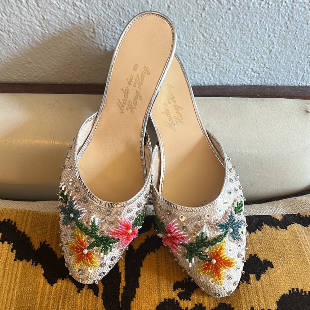 Vintage Hong Kong boudoir embellished beaded floral silver mini wedge mules 8